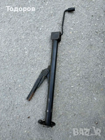 ОРИГИНАЛЕН КРИК БМВ