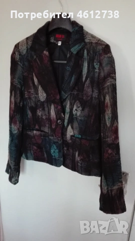 Две нови дамски сака , снимка 8 - Сака - 53244185