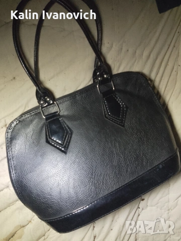 луксозна дамска чанта за секидневно ползване , снимка 2 - Чанти - 53893077