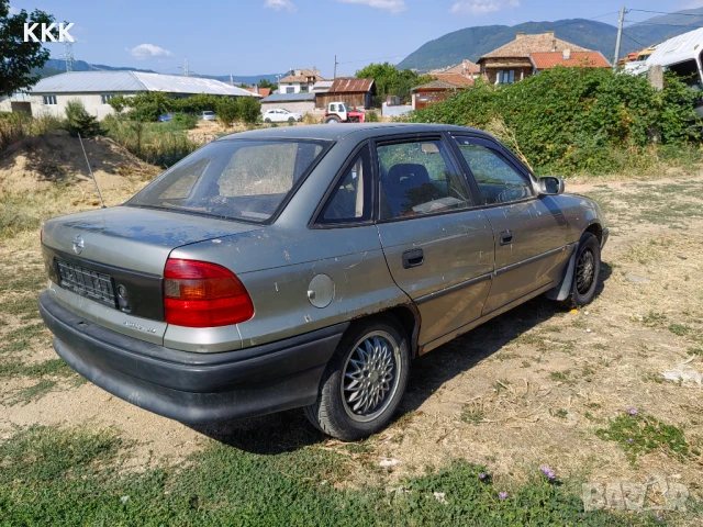 Opel astra 1.7 TDI на части се продава, снимка 3 - Автомобили и джипове - 51390614