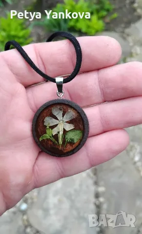 Колие от естествени цветя , снимка 13 - Колиета, медальони, синджири - 46654375