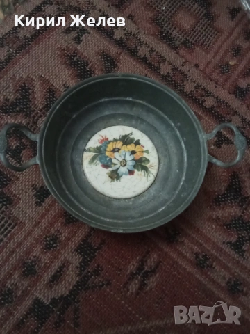 Антикварен калаен съд (купичка)с дръжки 54275