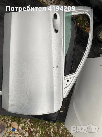 W205 предна дясна 350 лв , снимка 3 - Части - 52579875