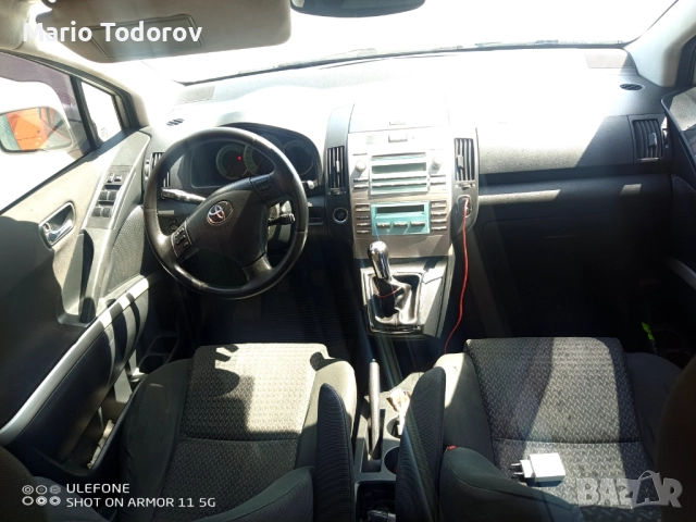 Тойота Корола Версо 2.2 D4D, снимка 6 - Автомобили и джипове - 52875793