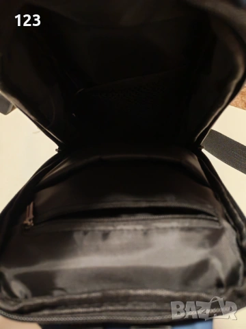 Мъжка чанта за през рамо с USB зареждане, снимка 9 - Чанти - 53841213
