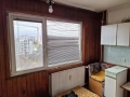 Гарсониера с отделна кухня и балкон до метро, снимка 7