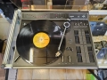 Грамофон Philips 574 Type - 22 AF 574/00 В отлично техническо и визуално състояние. Има вграден усил, снимка 4
