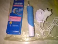 електрическа четка за зъби Oral-B, 1 X Sensitive Clean, 1 X Sensi UltraThin и зарядно нови, снимка 2