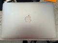 Apple MacBook Pro 13" A1502 края на 2013 г. (EMC 2678), снимка 1 - Лаптопи за работа - 45188745