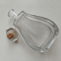 Масивна стъклена бутилка за алкохол , снимка 5 - Декорация за дома - 45669667