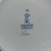 4 броя порцеланови свещници Kaiser Germanyсерия Loire by M. Frey, маркировка 1970-1990 година, снимка 6 - Аксесоари за кухня - 45032478