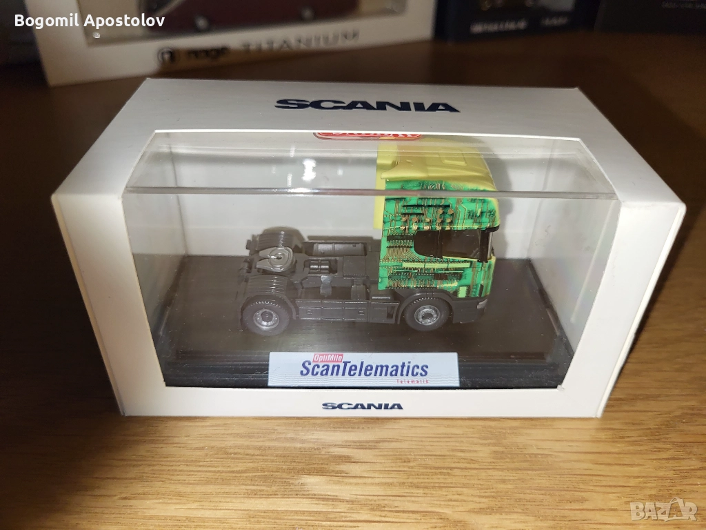 Умален модел на Scania 124L 400 1:87, снимка 1