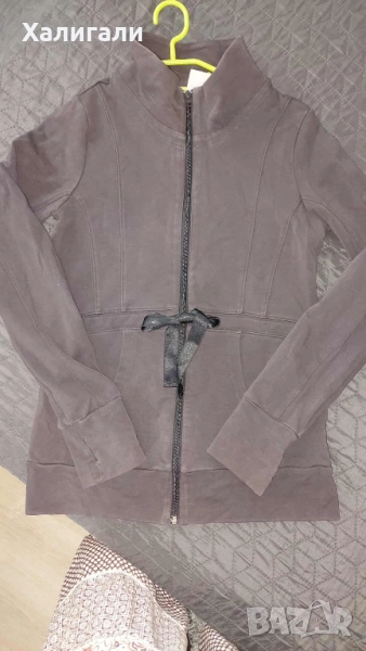 Спортна дамска горница Адидас 40 EUR/ L, снимка 1