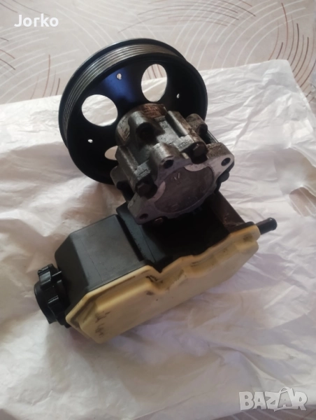 Opel Vectra b хидравлична помпа, снимка 1
