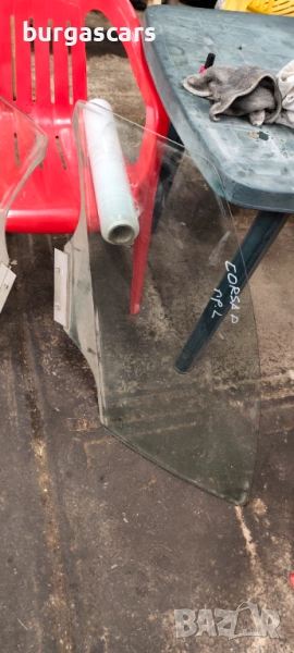 Стъкло предна лява и дясна врата - 50лв, снимка 1