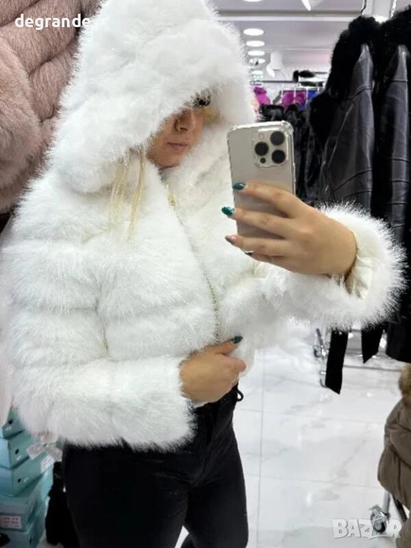 Бяло късо пухкаво палто с качулкка, снимка 1