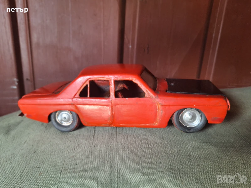 Ръчно правена кола Волга, снимка 1