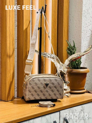 Guess ✨Дамски Чанти , снимка 8 - Чанти - 54008534