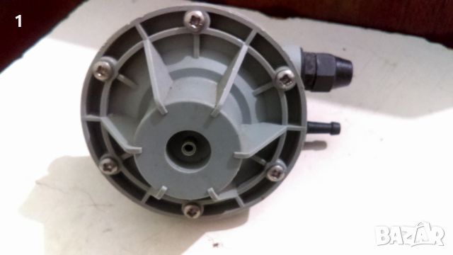 Пневматичен клапан, снимка 3 - Резервни части за машини - 45637839