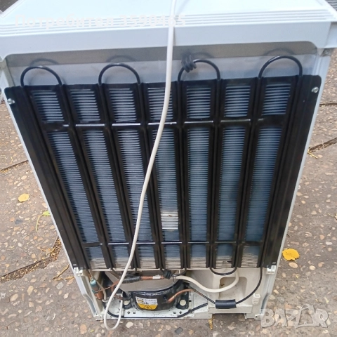 малък хладилник Либхер, снимка 7 - Хладилници - 52031142