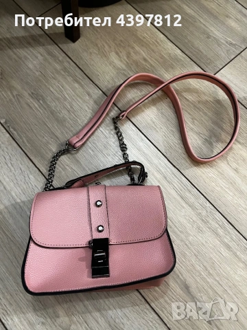 ПОДАРЯВАМ дамски чанти, снимка 4 - Чанти - 53926534