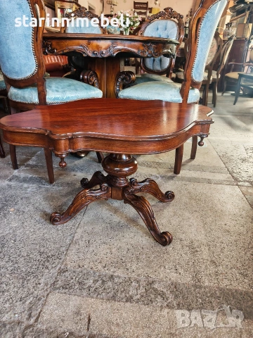 Елегантна холна маса 