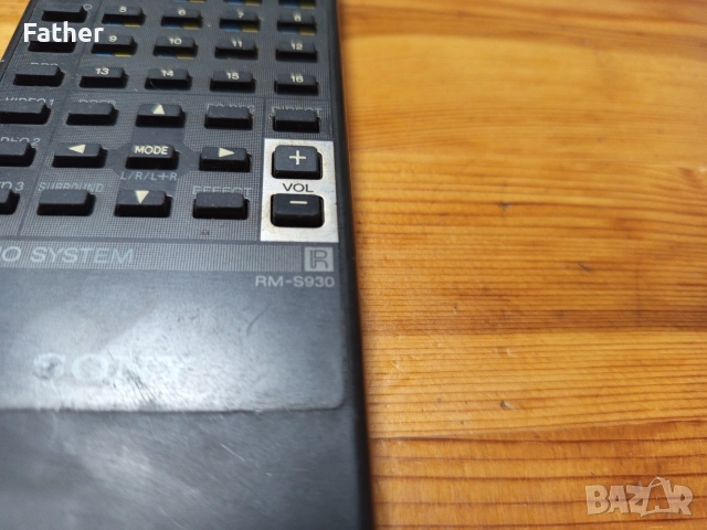 Sony RM-S930 дистанционно за аудиосистеми., снимка 2 - Други - 53357441