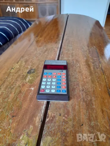 Стар калкулатор Unisonic 1548