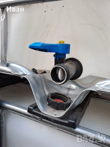 Продавам бидони IBC контейнери, снимка 3 - Напояване - 49960052