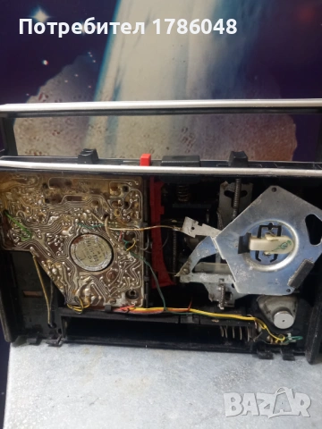 Яко касетофонче грундик не работи, снимка 3 - Радиокасетофони, транзистори - 54290503