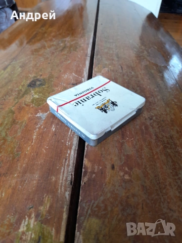 Стара кутия от цигари Sobranie, снимка 3 - Колекции - 53609147