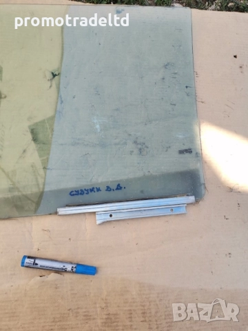 Задно дясно стъкло Сузуки Суифт фикс стъклоповдигач Suzuki Swift III