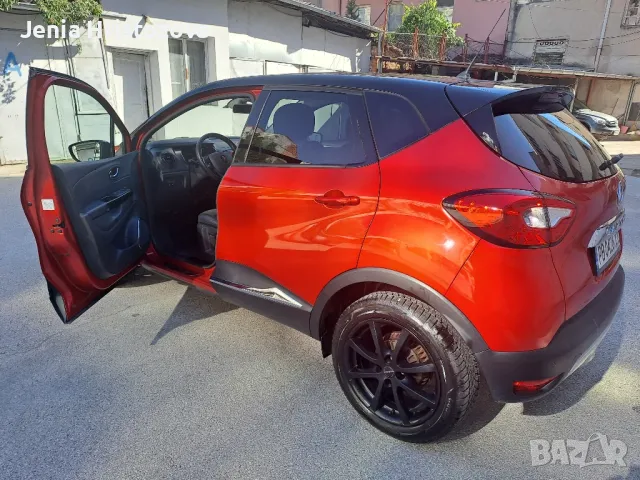 Renault Captur 1.2, снимка 9 - Автомобили и джипове - 48948951