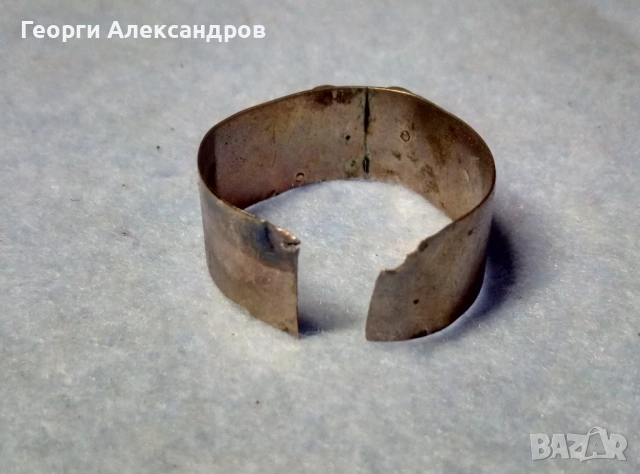 19 Век Немски ЗЛАТЕН ПРЪСТЕН с Монограм 8 Карата ЗЛАТО 333 Майсторски Ръчно ОРНАМЕНТИРАН, снимка 10 - Антикварни и старинни предмети - 53995903