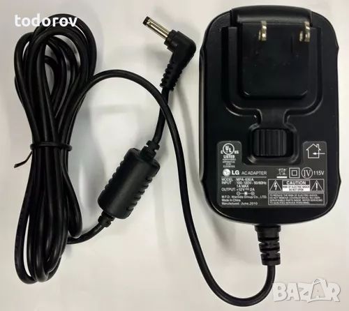 Адаптер LG 12V, снимка 1 - Плейъри, домашно кино, прожектори - 46409738