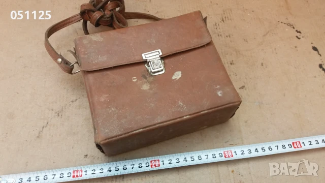стара соц. кожена чанта , снимка 2 - Антикварни и старинни предмети - 50596445