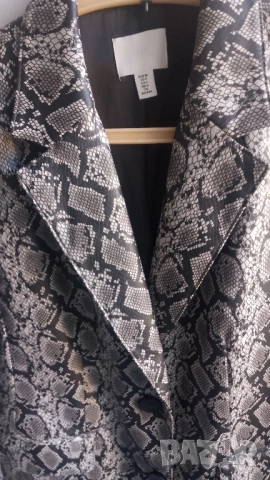 Сако от еко кожа , снимка 4 - Сака - 51945395