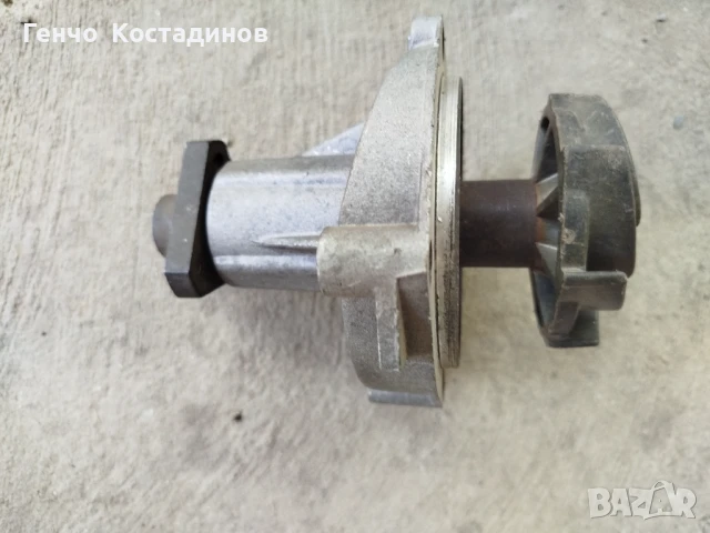 Продавам водна помпа за ВАЗ , Жигули , Лада - нова, снимка 2 - Части - 51314879