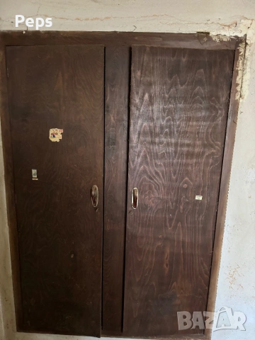 Старинни Автентични мебели Маса Гардероб Бюфет Нощно шкафче врати, снимка 15 - Антикварни и старинни предмети - 53896861