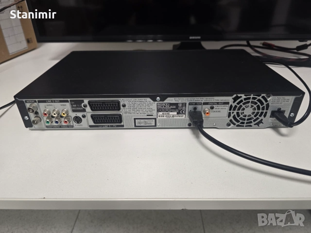 Sony DVD плейър RDR-GX350, записващ, HDMI, снимка 4 - Плейъри, домашно кино, прожектори - 53443158