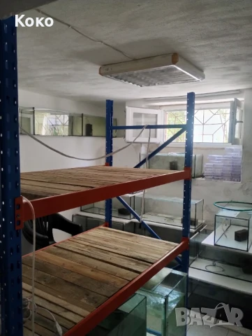 Метални стелажи , снимка 1
