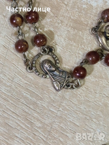 Броенница, снимка 3 - Колиета, медальони, синджири - 54182850