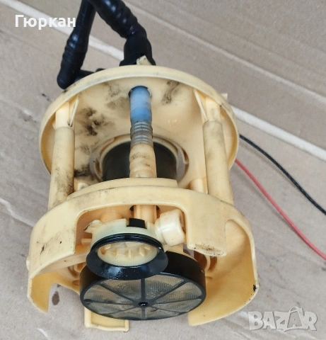 Mercedes W221 Дизел Вътрешна Горивна Помпа за Резервоар , снимка 2 - Части - 53447874