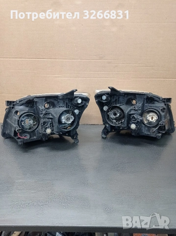 Тойота Toyota Avensis T 25 Фарове , снимка 2 - Части - 53616477