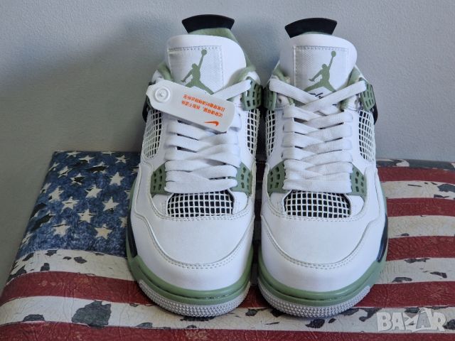 Air Jordan 4 Retro Seafoam Oil Green, 40 номер, НОВИ! ОРИГИНАЛНИ! , снимка 5 - Маратонки - 46029922