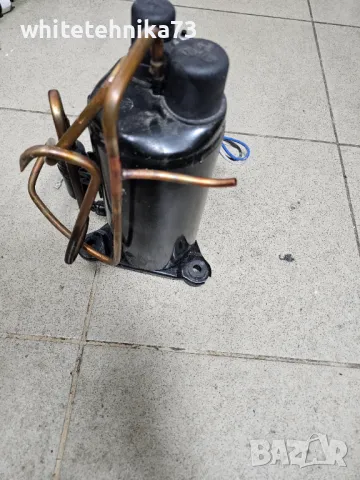 Компресор от сушилня AEG , снимка 1