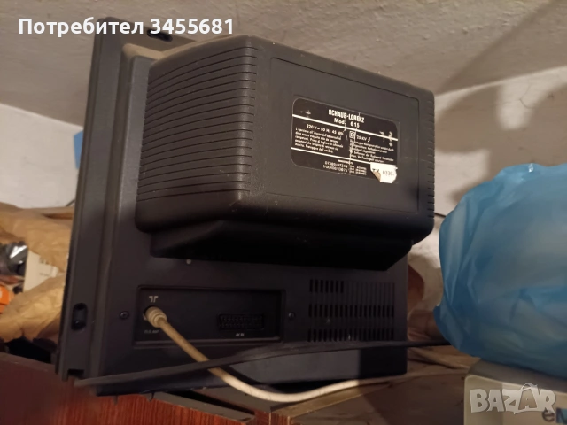 Стар работещ телевизор цветен SCHAUB-LORENZ, снимка 2 - Антикварни и старинни предмети - 53216091