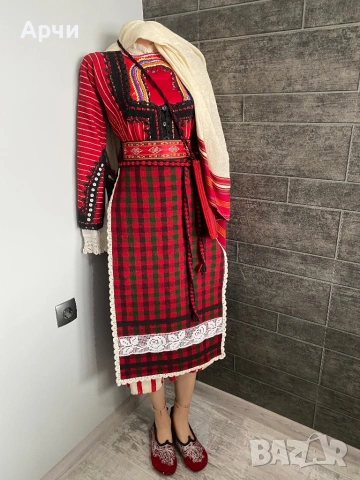 Родопски престилки от автентични платове, снимка 14 - Антикварни и старинни предмети - 53191204