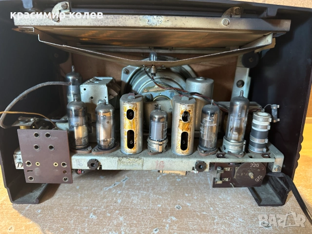 малък лампов радиоапарат "SIEMENS Kleinsuper 53", снимка 8 - Антикварни и старинни предмети - 53756616