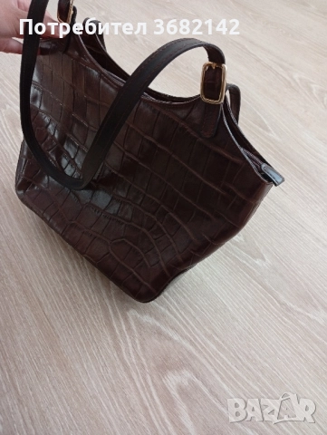 продавам дамска чанта , снимка 8 - Чанти - 51778684